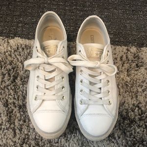 Platform converse